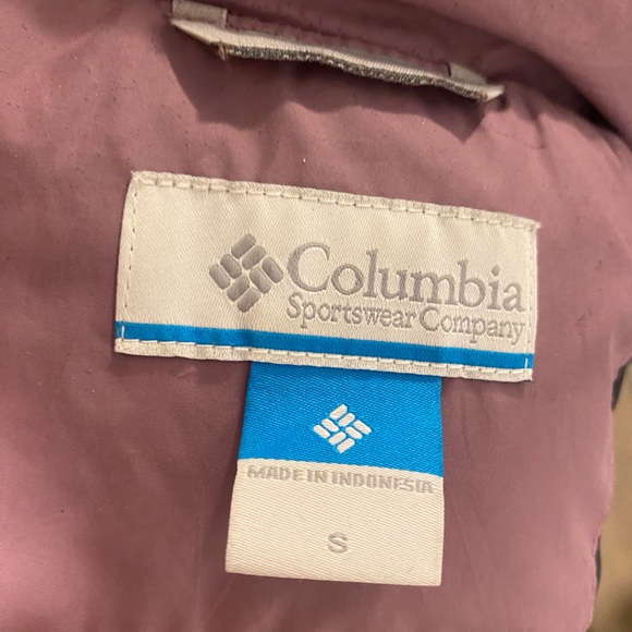 Columbia women’s puffer coat - Picture 4 of 4